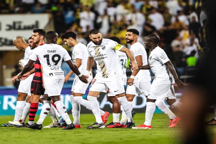 بفوز صعب على الرياض.. الاتحاد يرفض تقديم هدية للهلال في الدوري السعودي